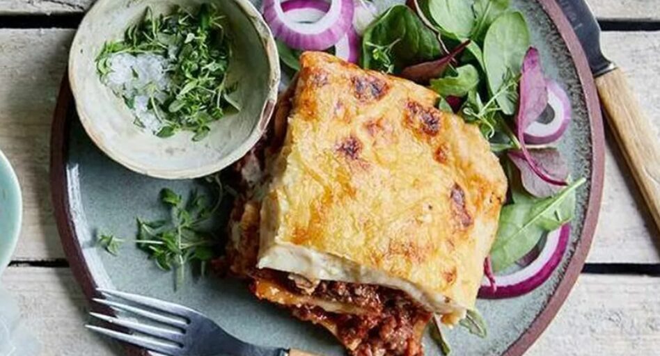 Lasagne med salat