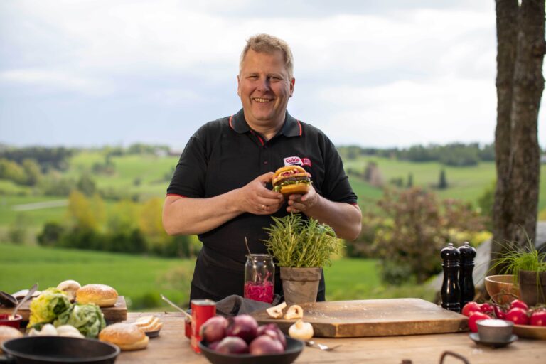 Saftig hjemmelaget umami burger